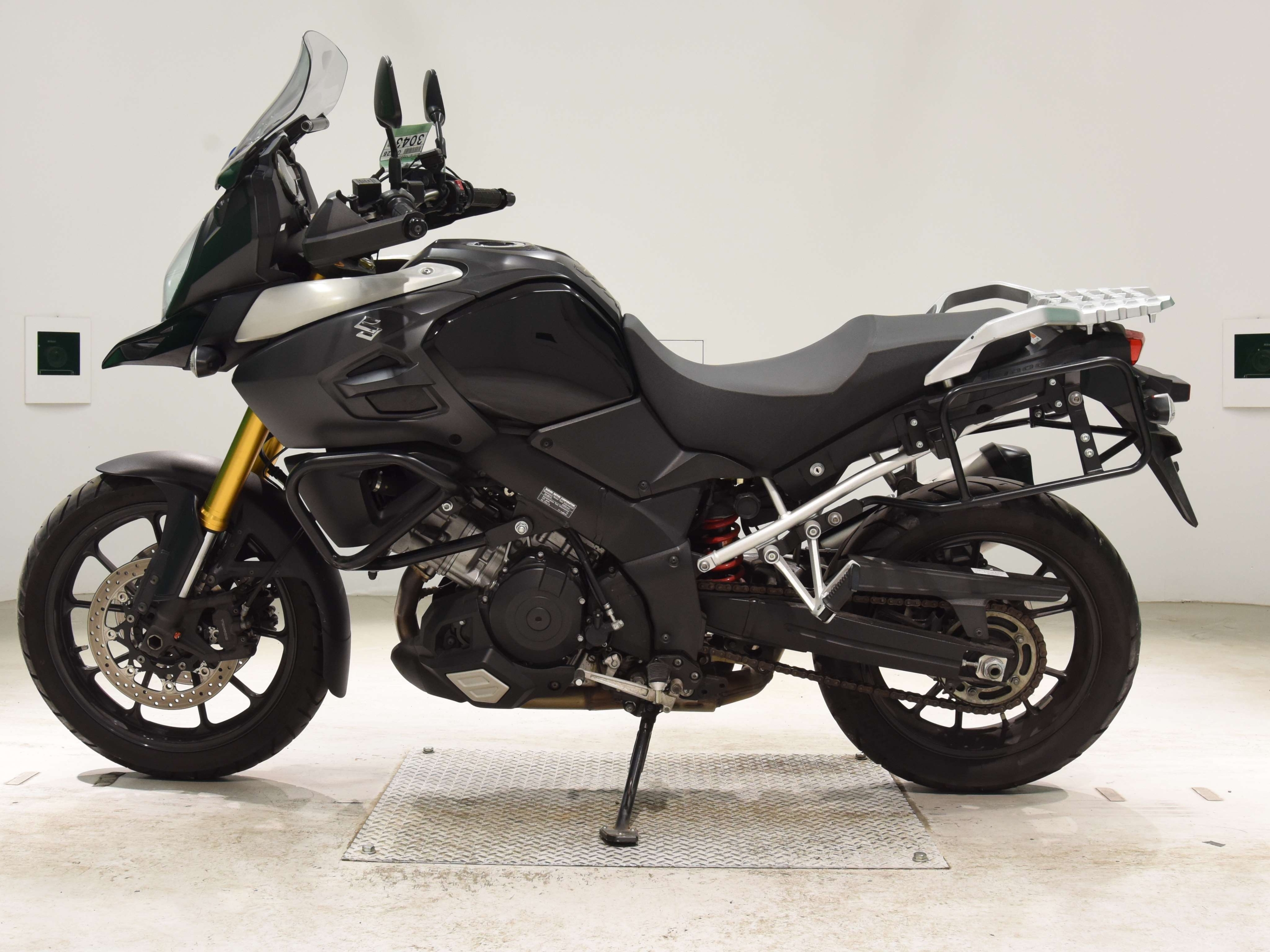 Купить мотоцикл Suzuki V-STROM1000A DL1000A ABS 2014 фото 1