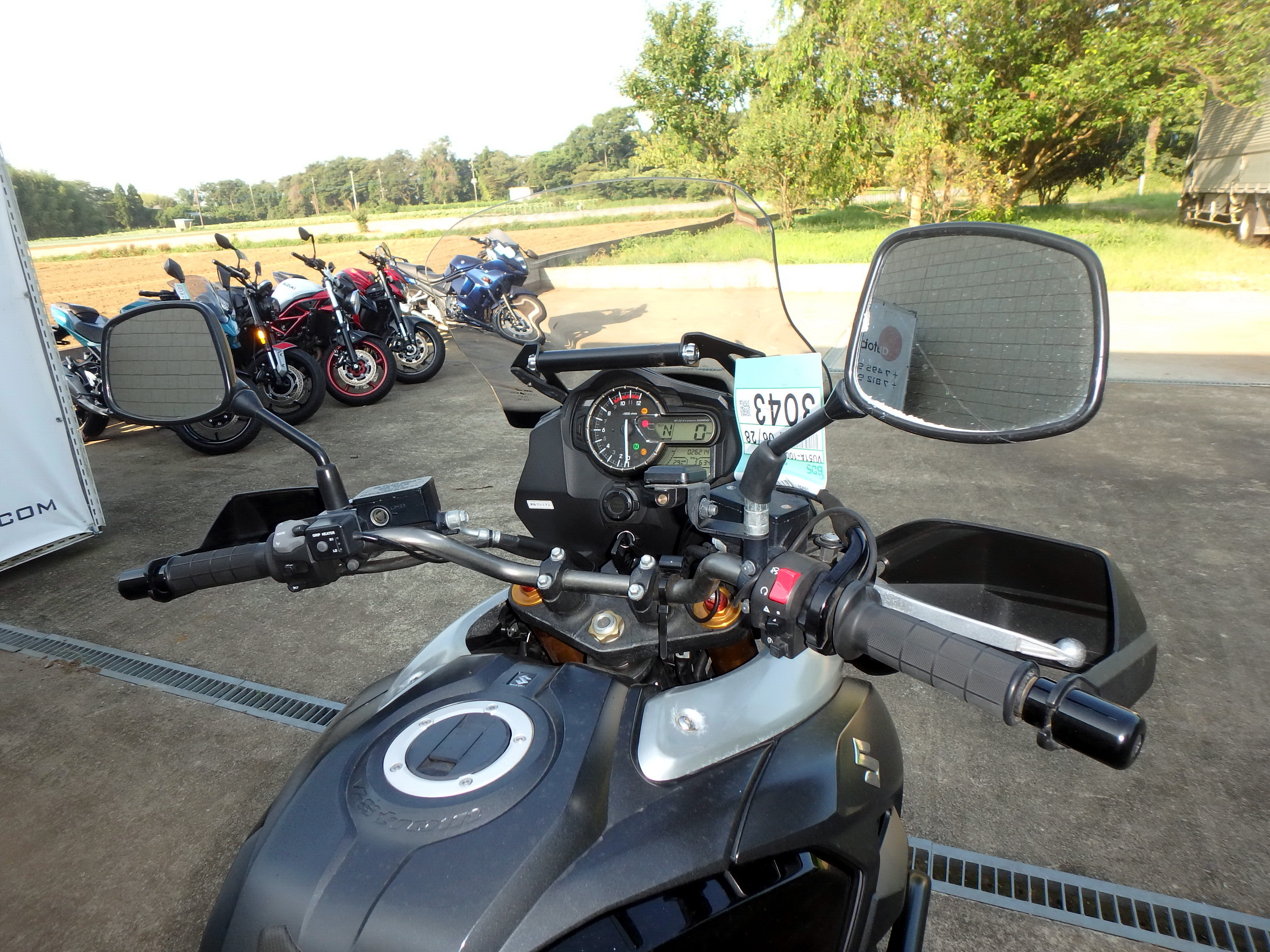Купить мотоцикл Suzuki V-STROM1000A DL1000A ABS 2014 фото 21