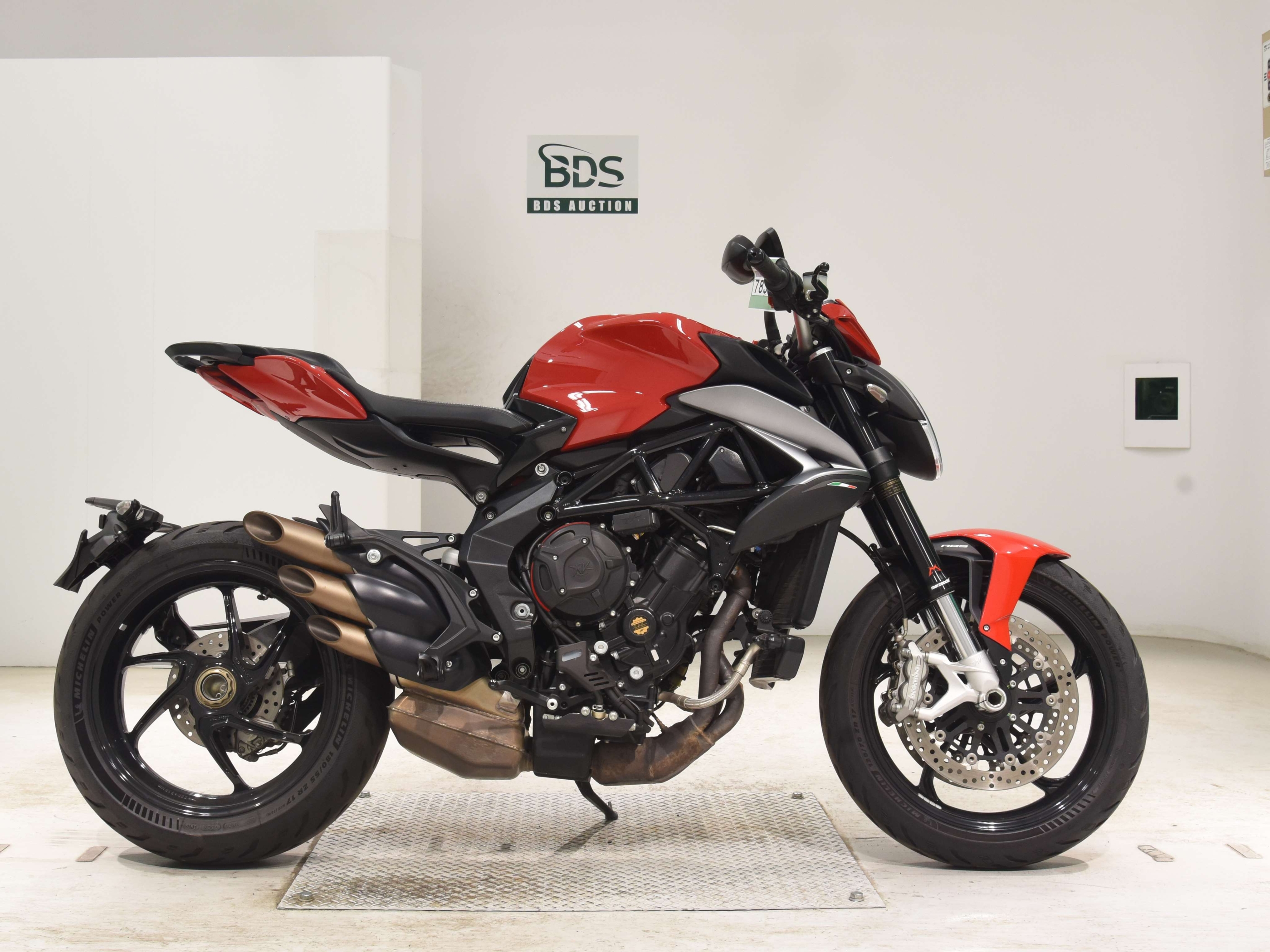 Купить мотоцикл MV Agusta Brutale 800 2020 фото 2