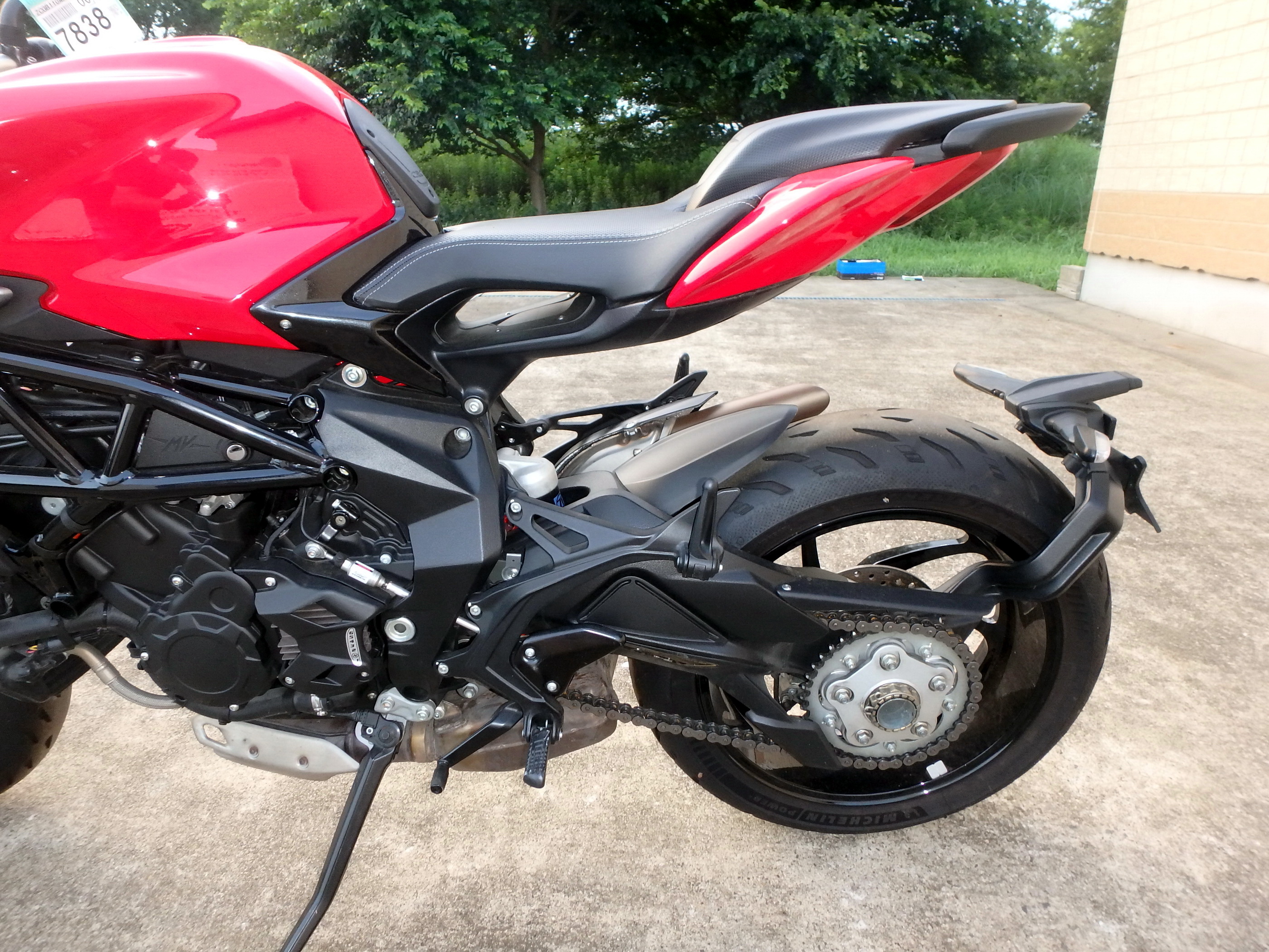 Купить мотоцикл MV Agusta Brutale 800 2020 фото 15