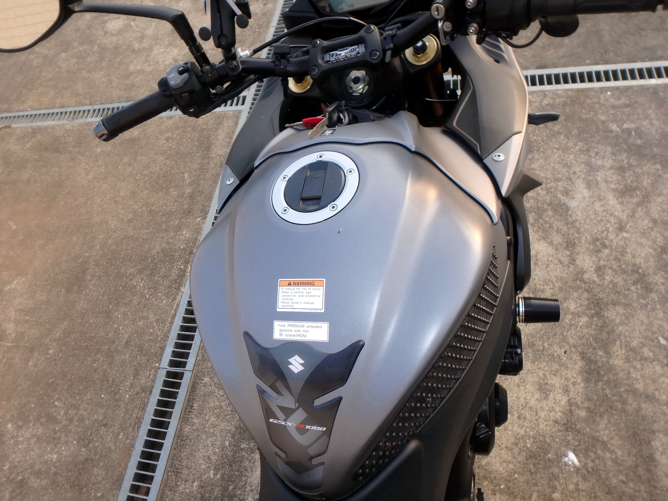 Купить мотоцикл Suzuki GSX-S1000F ABS 2016 фото 22