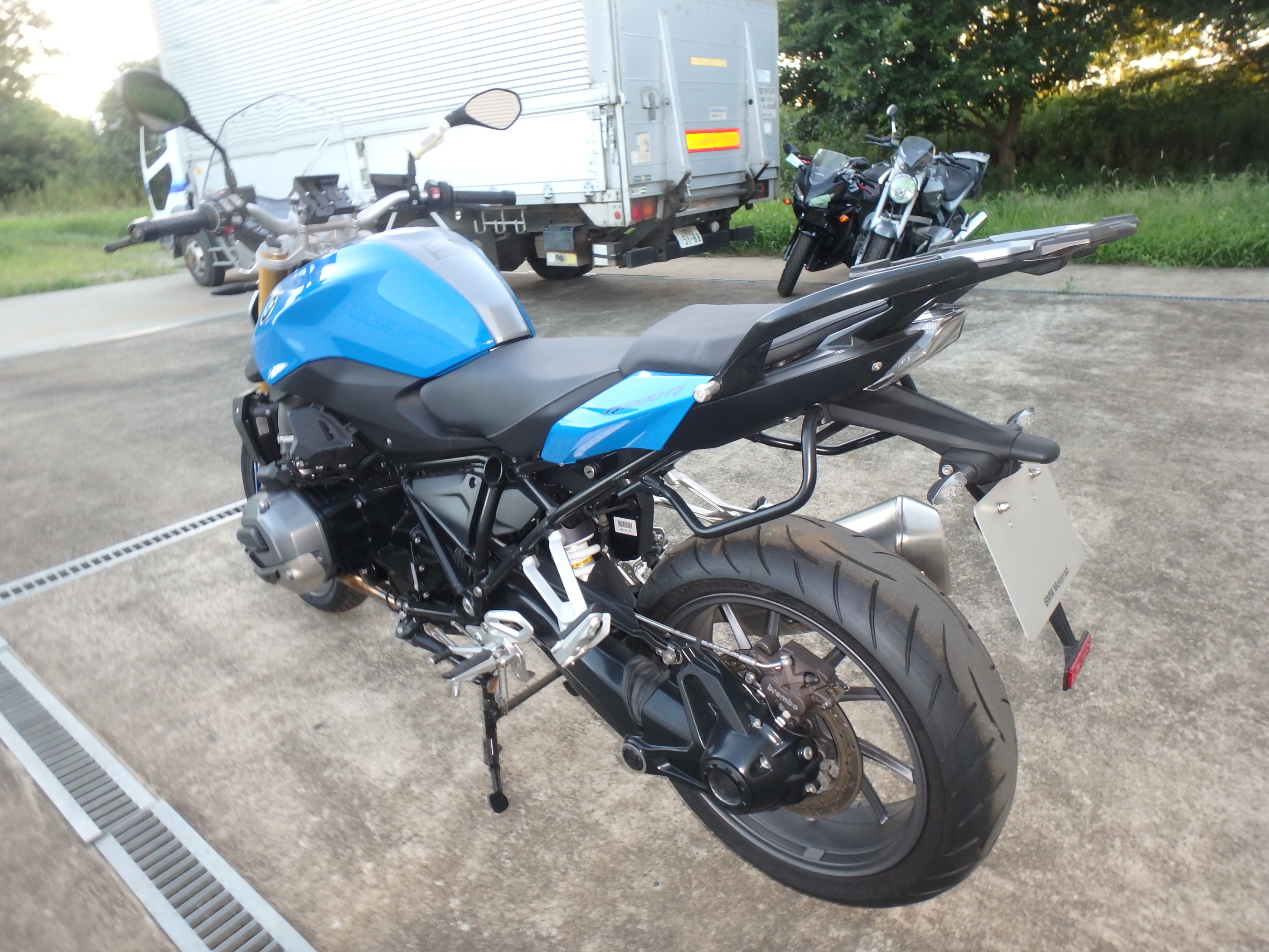 Купить мотоцикл BMW R1200R 2015 фото 11