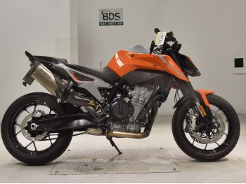     KTM 790 Duke 2018  2