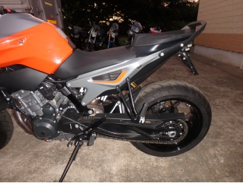     KTM 790 Duke 2018  16