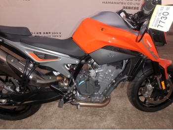     KTM 790 Duke 2018  18