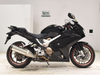 Заказать из Японии мотоцикл Honda VFR800F Interceptor 2014 фото 2
