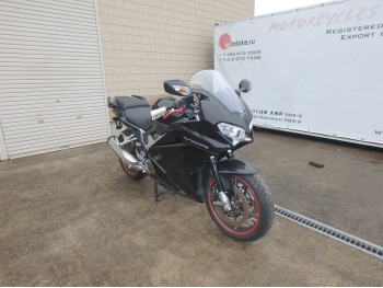     Honda VFR800F Interceptor 2014  5