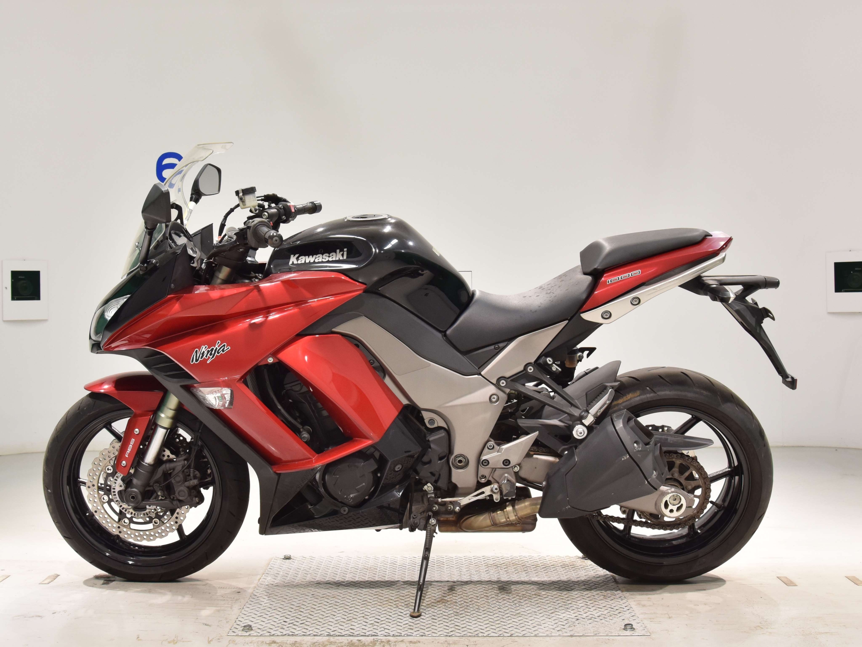 Купить мотоцикл Kawasaki Ninja1000A 2011 фото 1