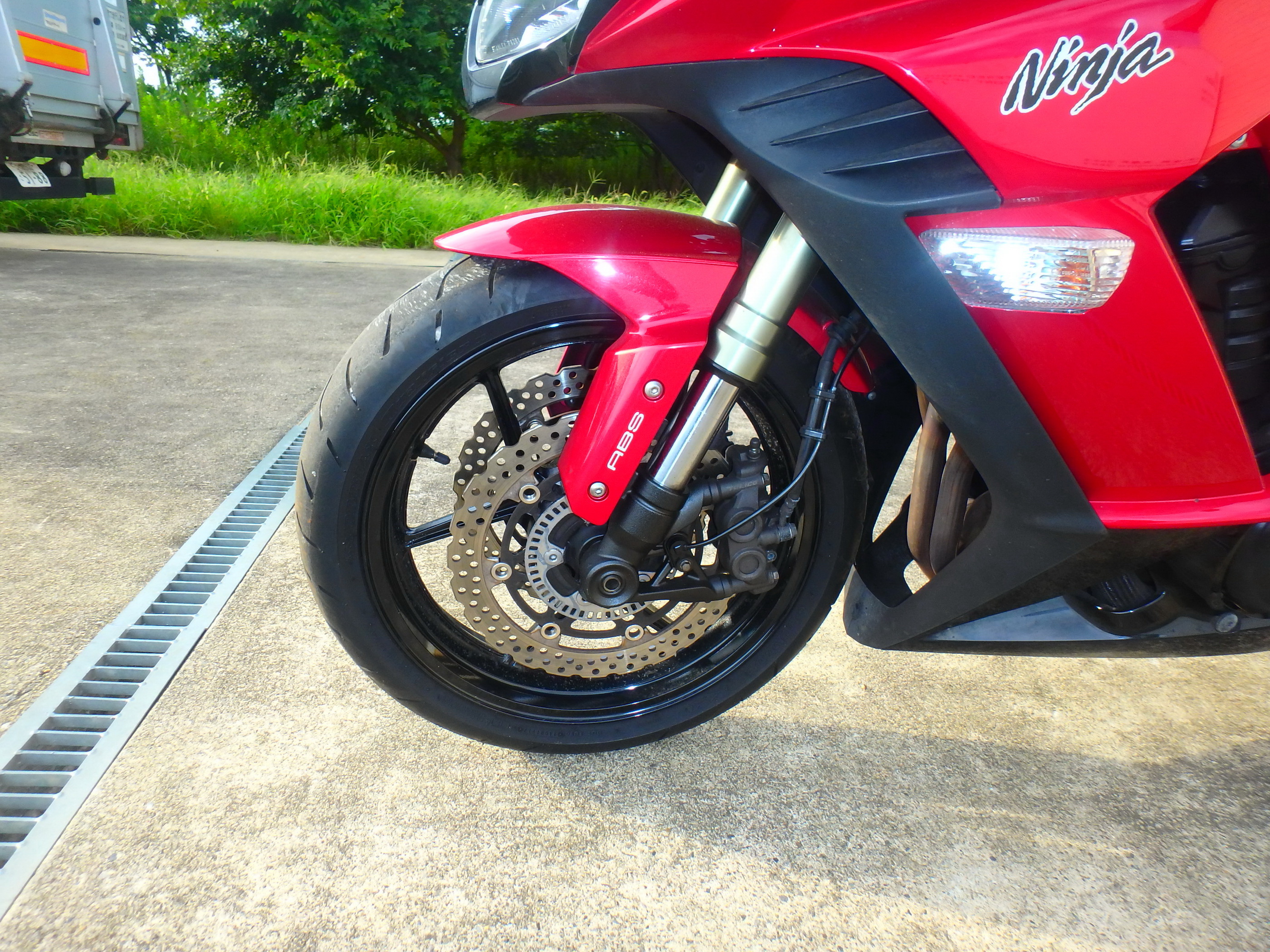 Купить мотоцикл Kawasaki Ninja1000A 2011 фото 14