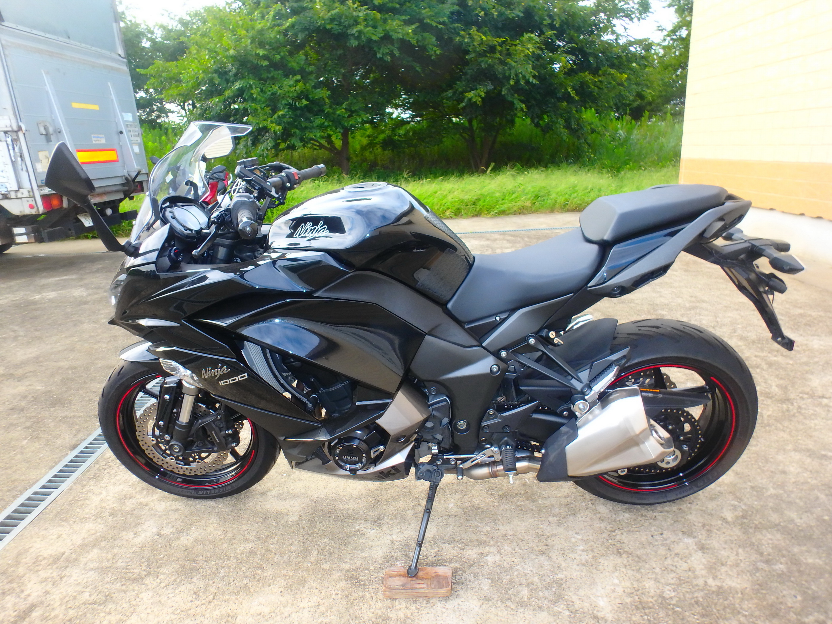 Купить мотоцикл Kawasaki Ninja1000A 2018 фото 12
