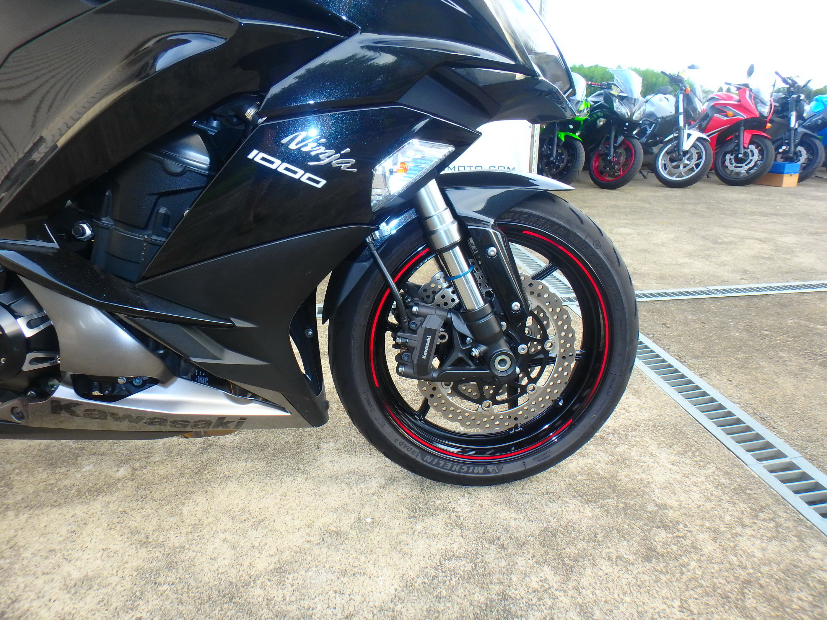 Купить мотоцикл Kawasaki Ninja1000A 2018 фото 19