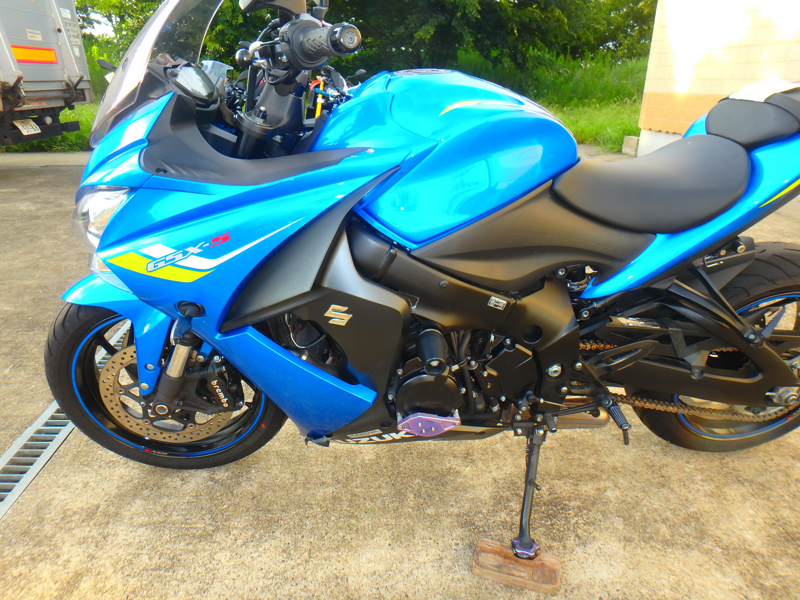 Купить мотоцикл Suzuki GSX-S1000F ABS 2019 фото 15