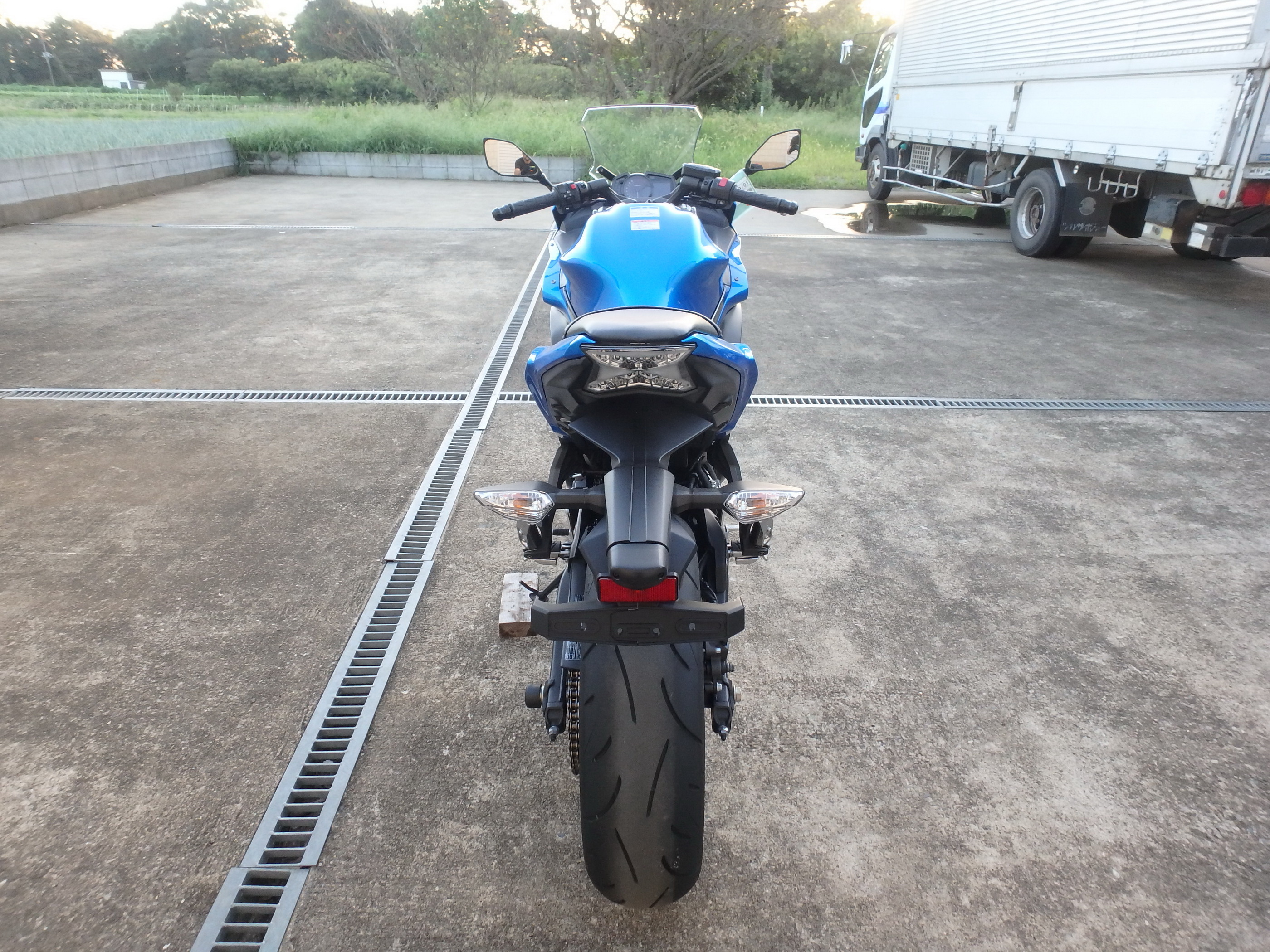 Купить мотоцикл Kawasaki Ninja650A 2018 фото 10
