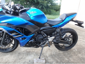     Kawasaki Ninja650A 2018  16