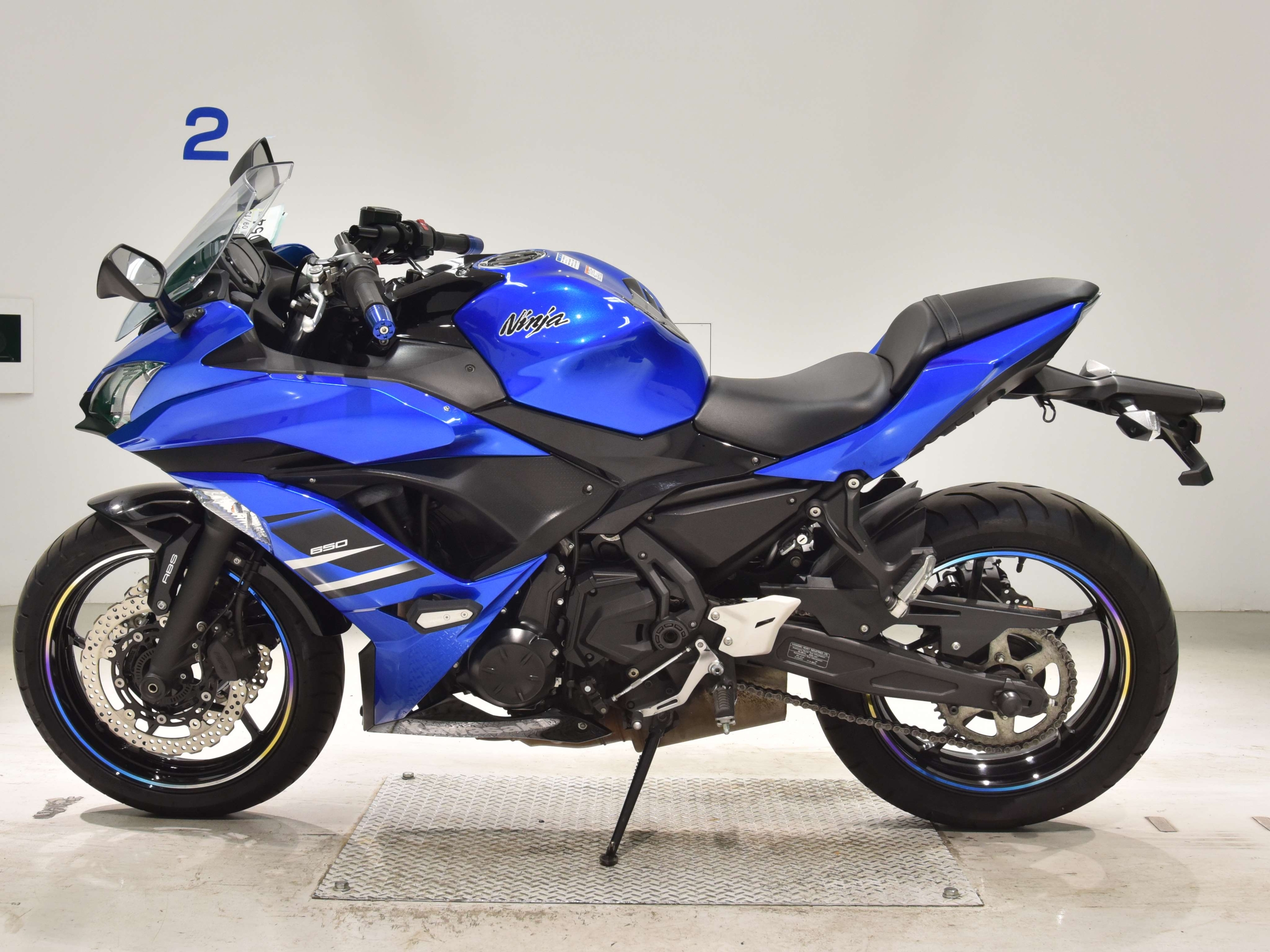 Купить мотоцикл Kawasaki Ninja650A 2018 фото 1