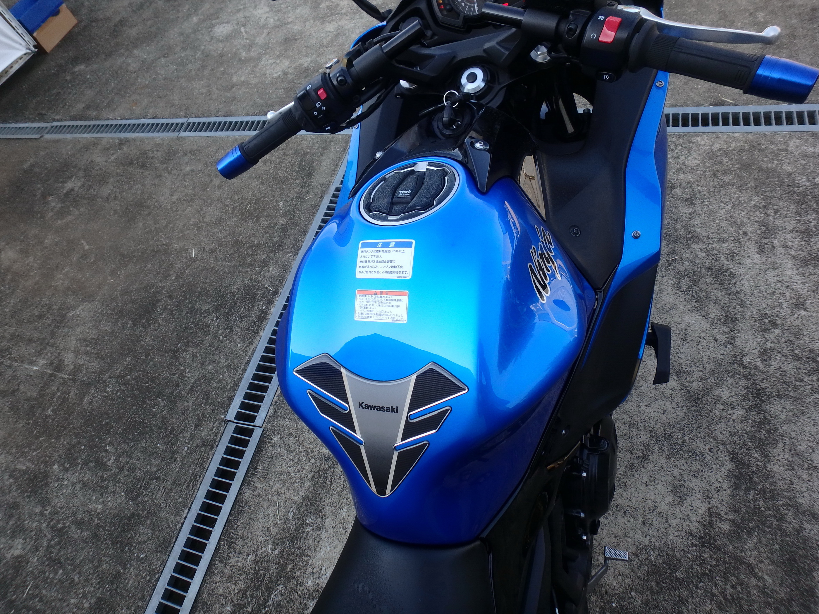 Купить мотоцикл Kawasaki Ninja650A 2018 фото 22