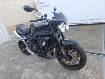     Triumph Speed Triple 2010  7