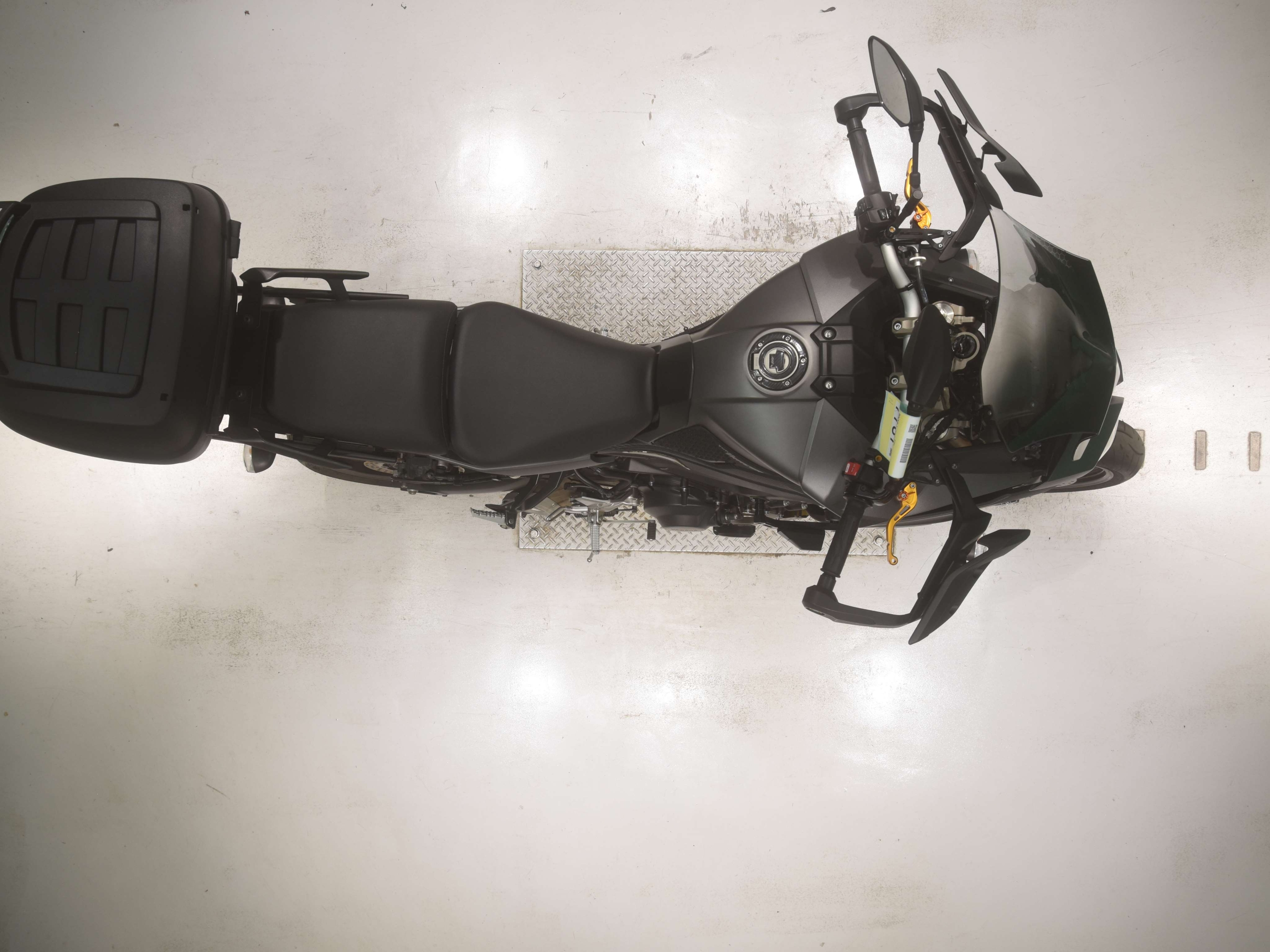 Купить мотоцикл Yamaha MT-09 Tracer FJ-09 2015 фото 3