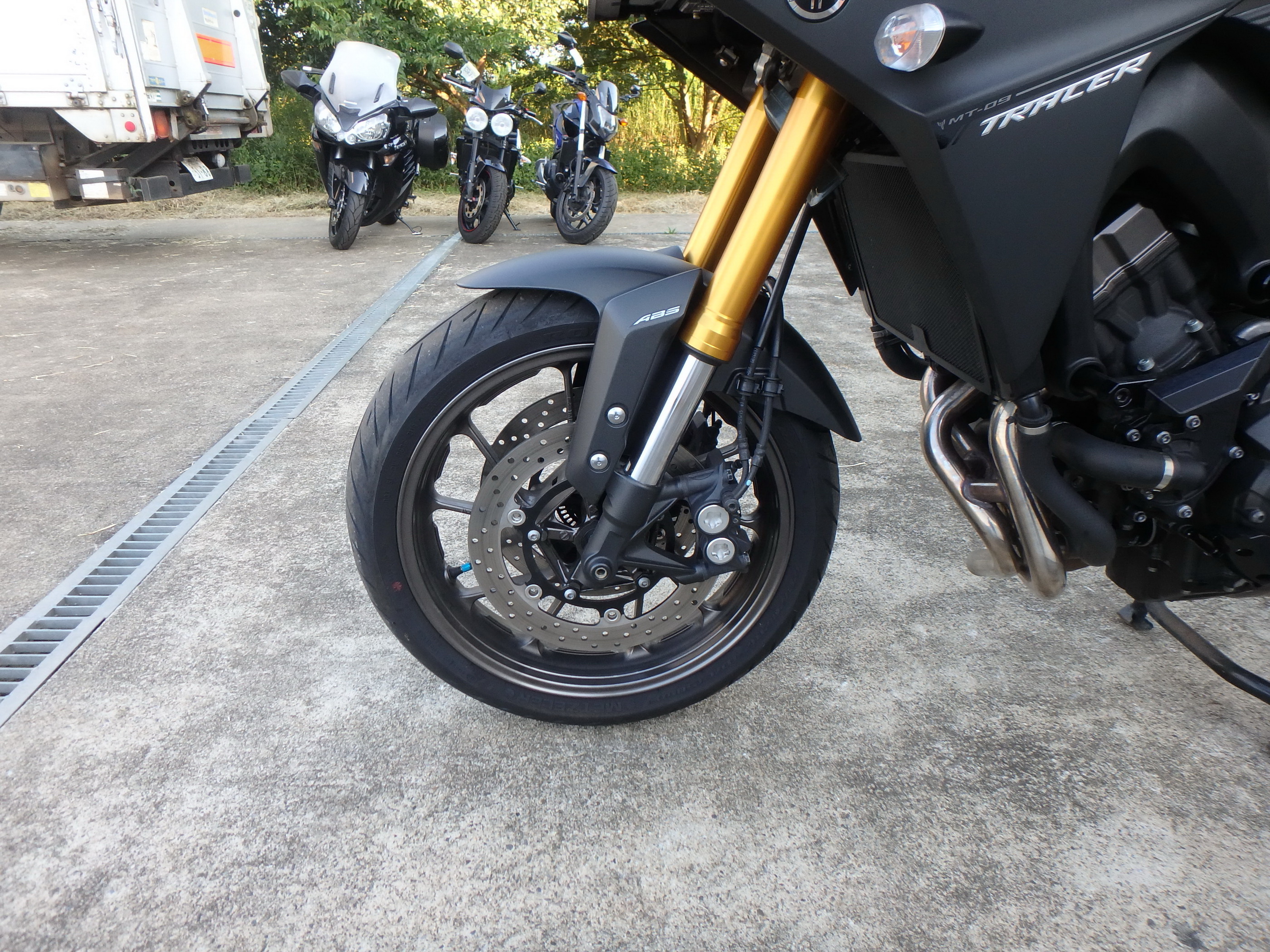Купить мотоцикл Yamaha MT-09 Tracer FJ-09 2015 фото 14