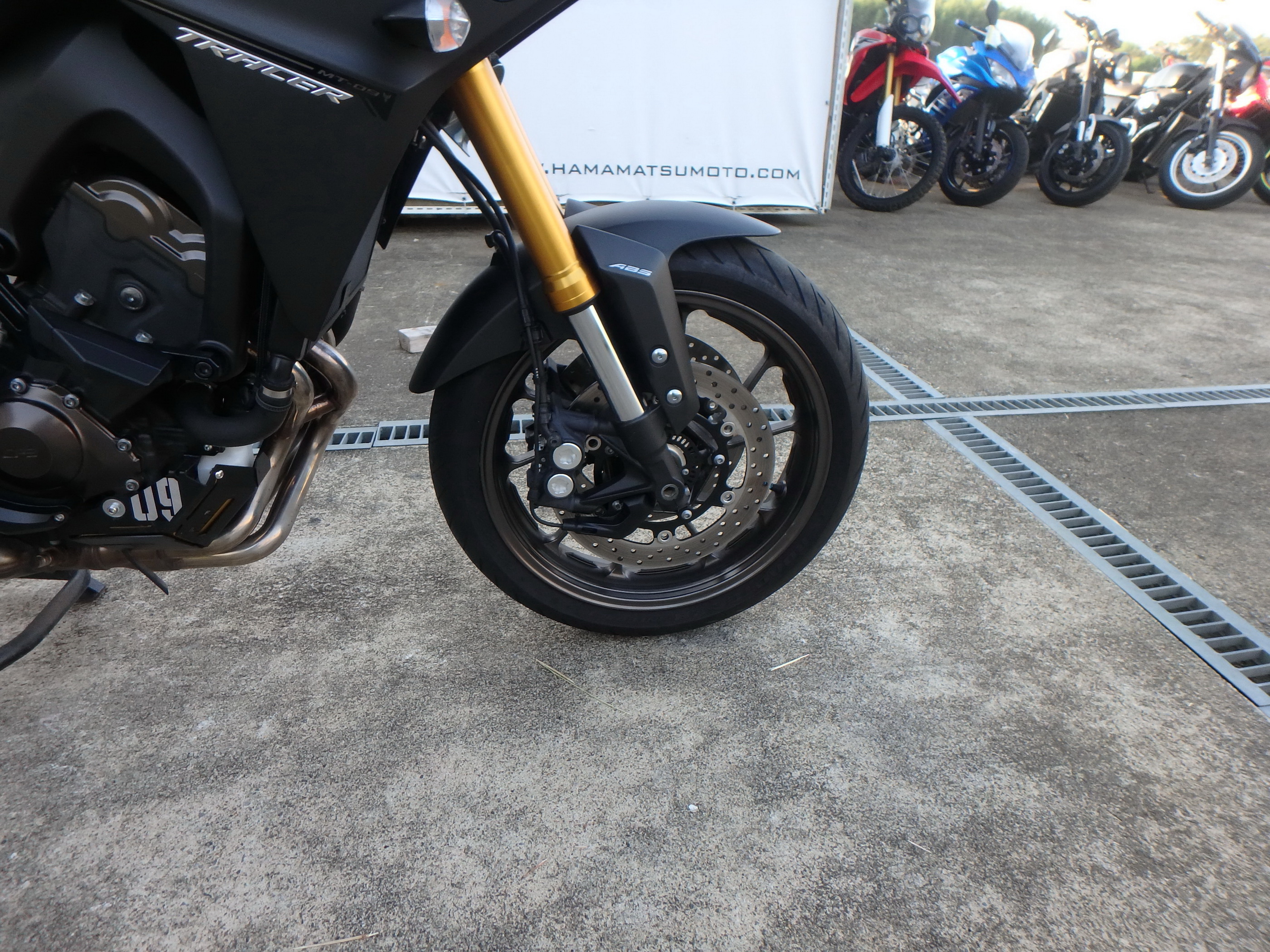 Купить мотоцикл Yamaha MT-09 Tracer FJ-09 2015 фото 19