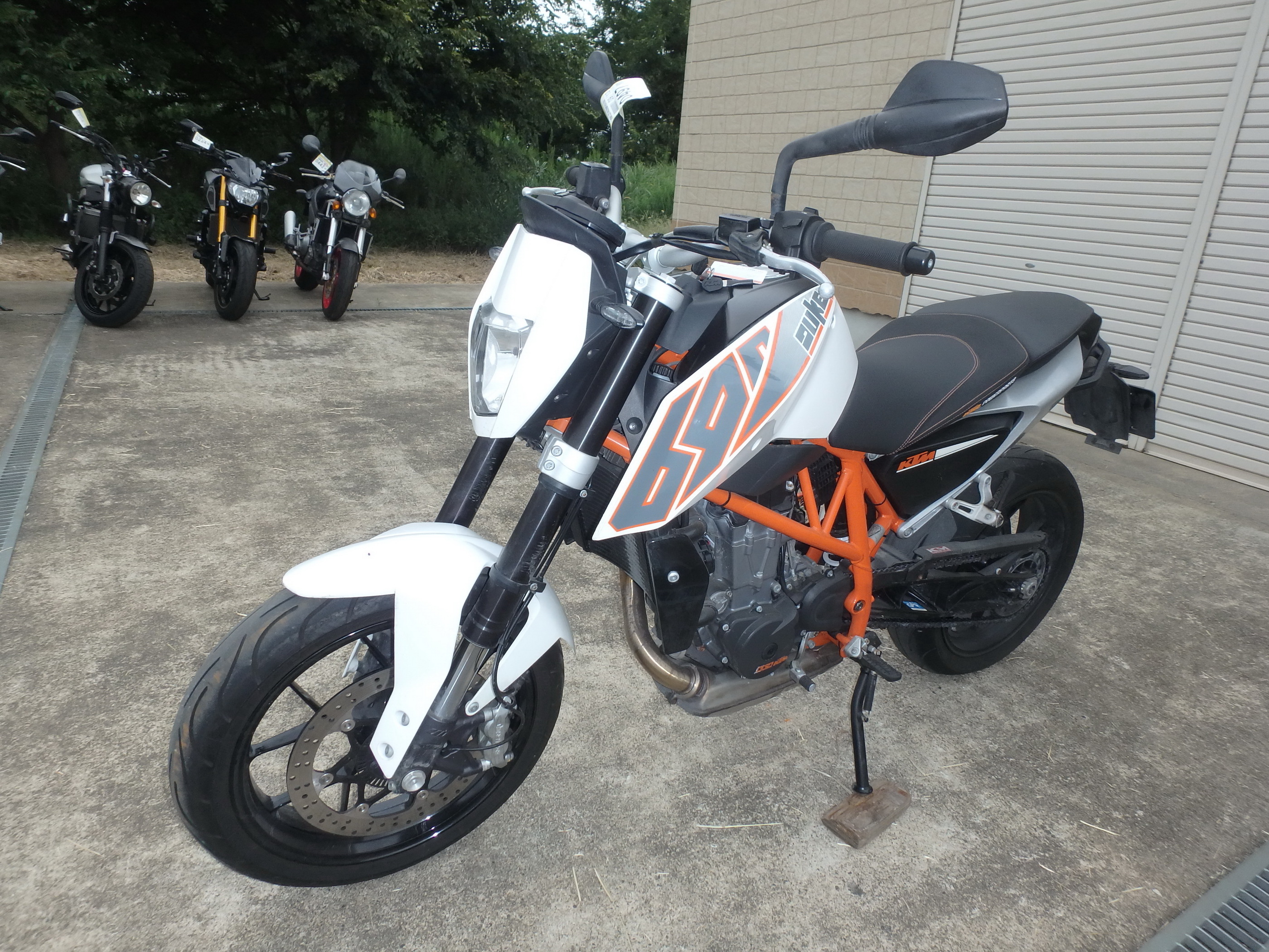 Купить мотоцикл KTM 690 Duke 2014 фото 13