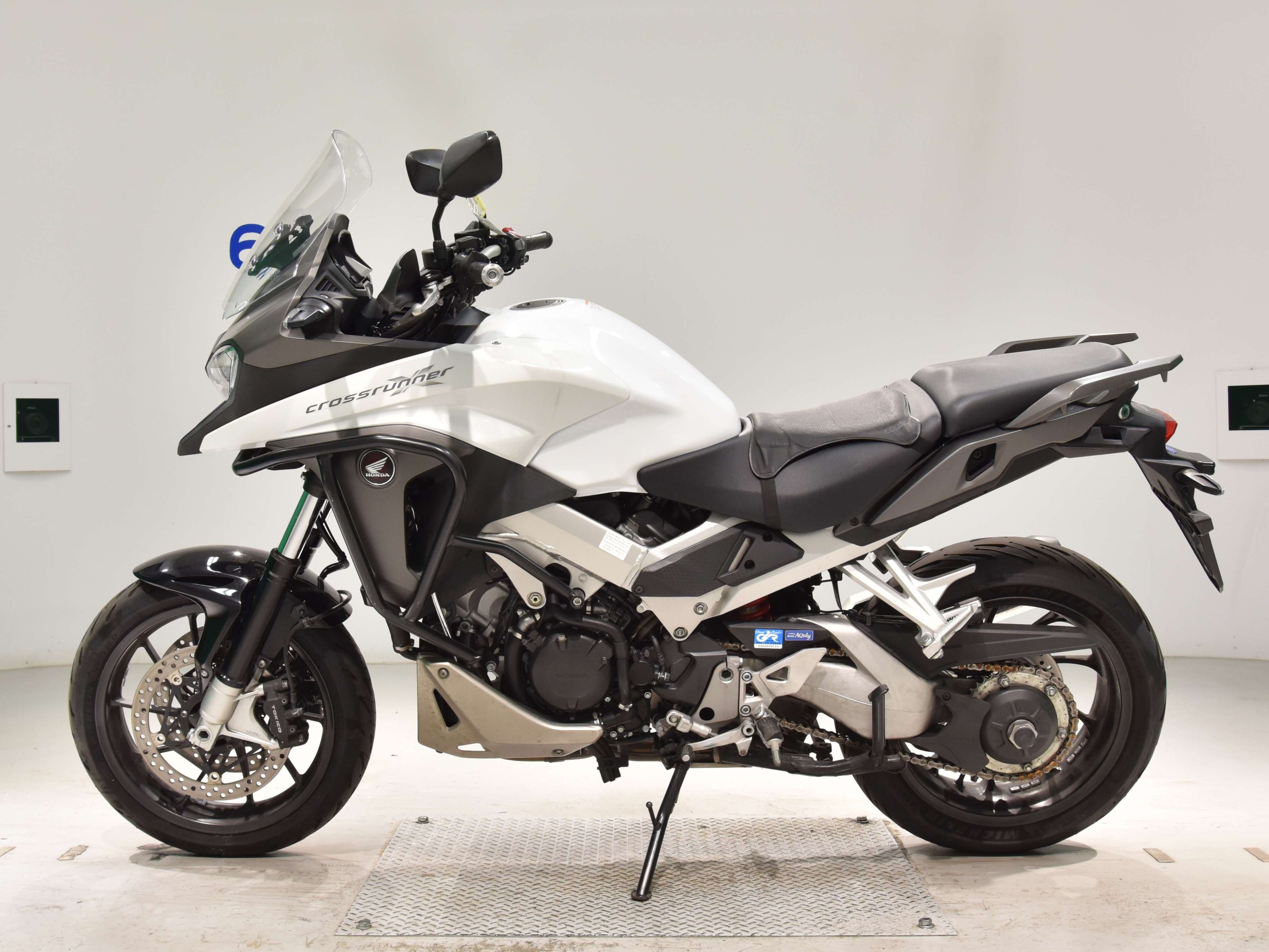 Купить мотоцикл Honda VFR800X Crossrunner 2015 фото 1