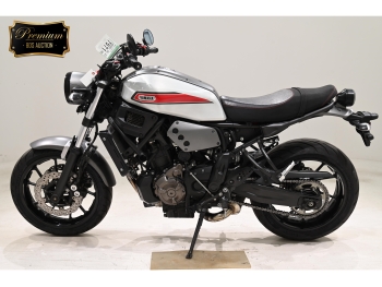     Yamaha XSR700 2020  1