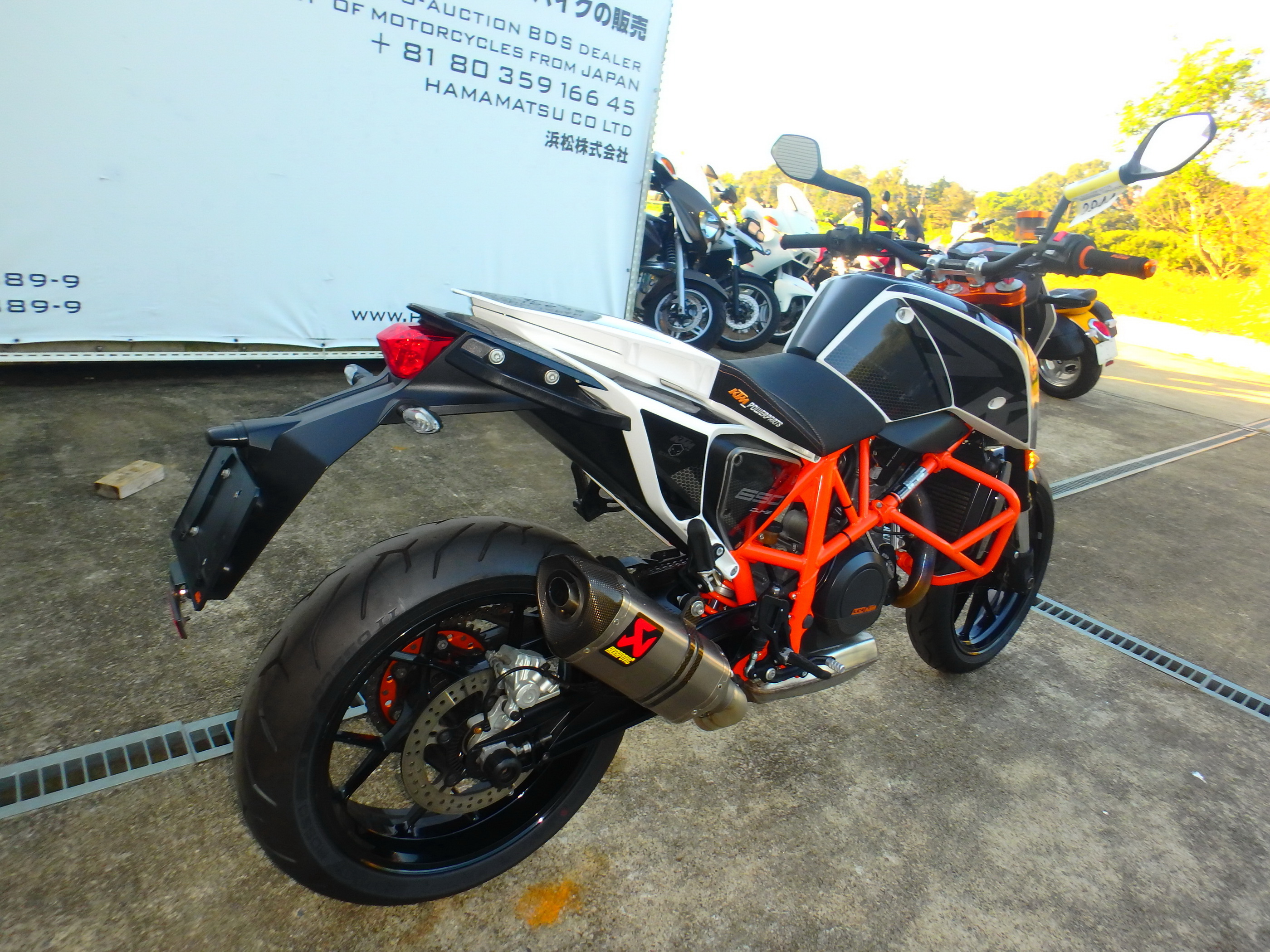 Купить мотоцикл KTM 690 Duke R 2014 фото 9