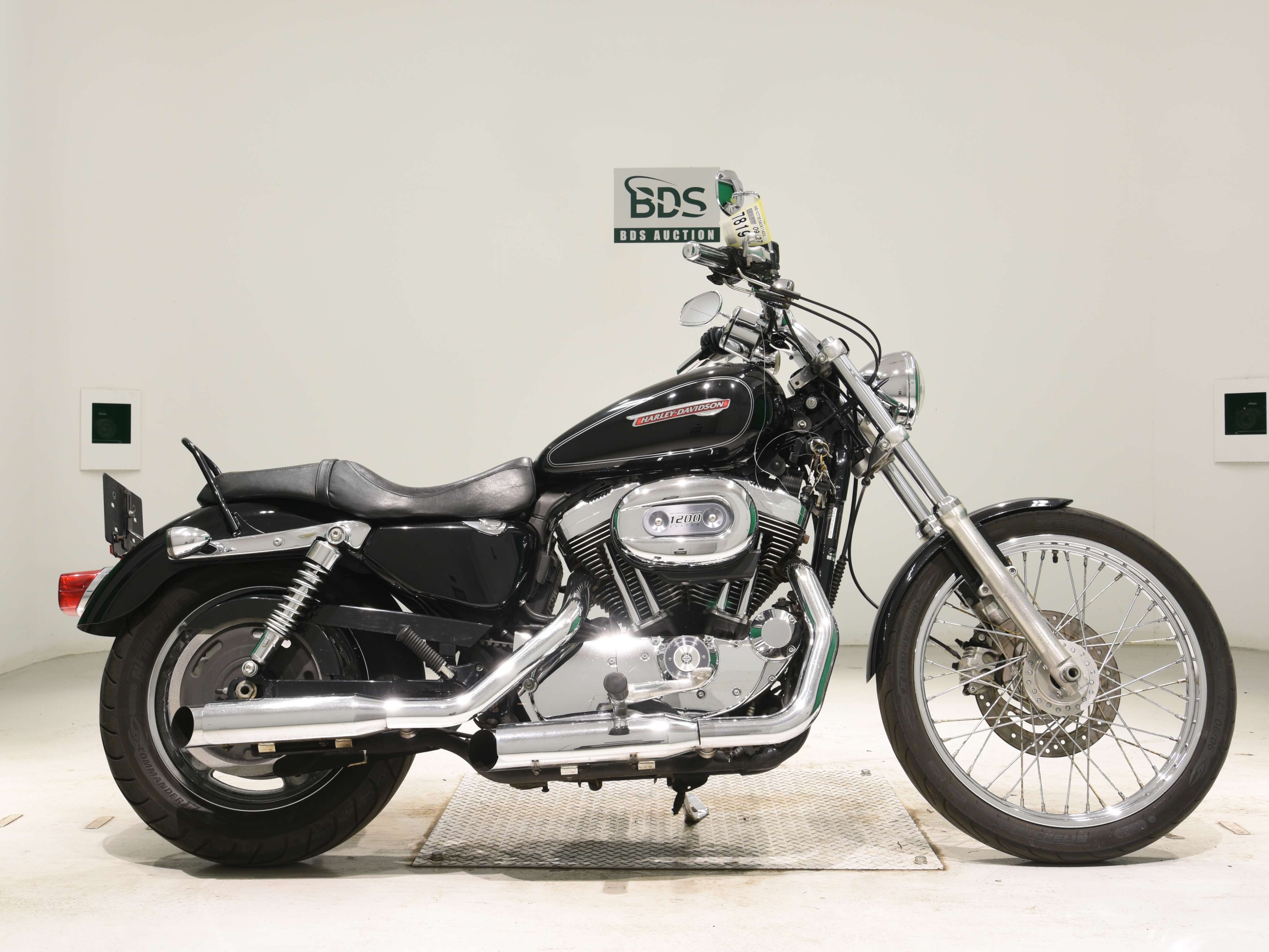 Купить мотоцикл Harley Davidson XL1200C-I Sportster Custom 2010 фото 2
