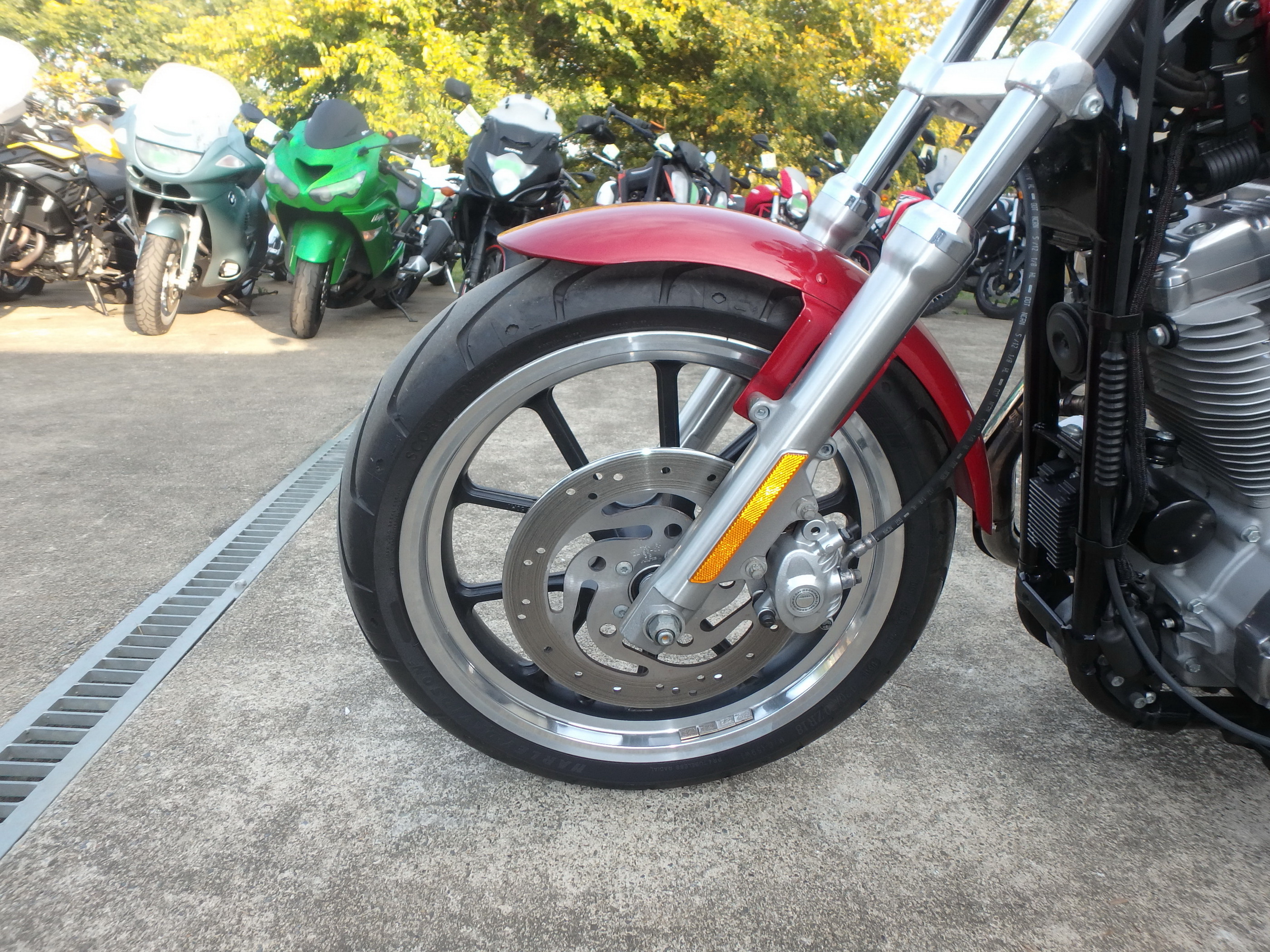 Купить мотоцикл Harley Davidson XL883L-I Sportster Super Low 2013 фото 14