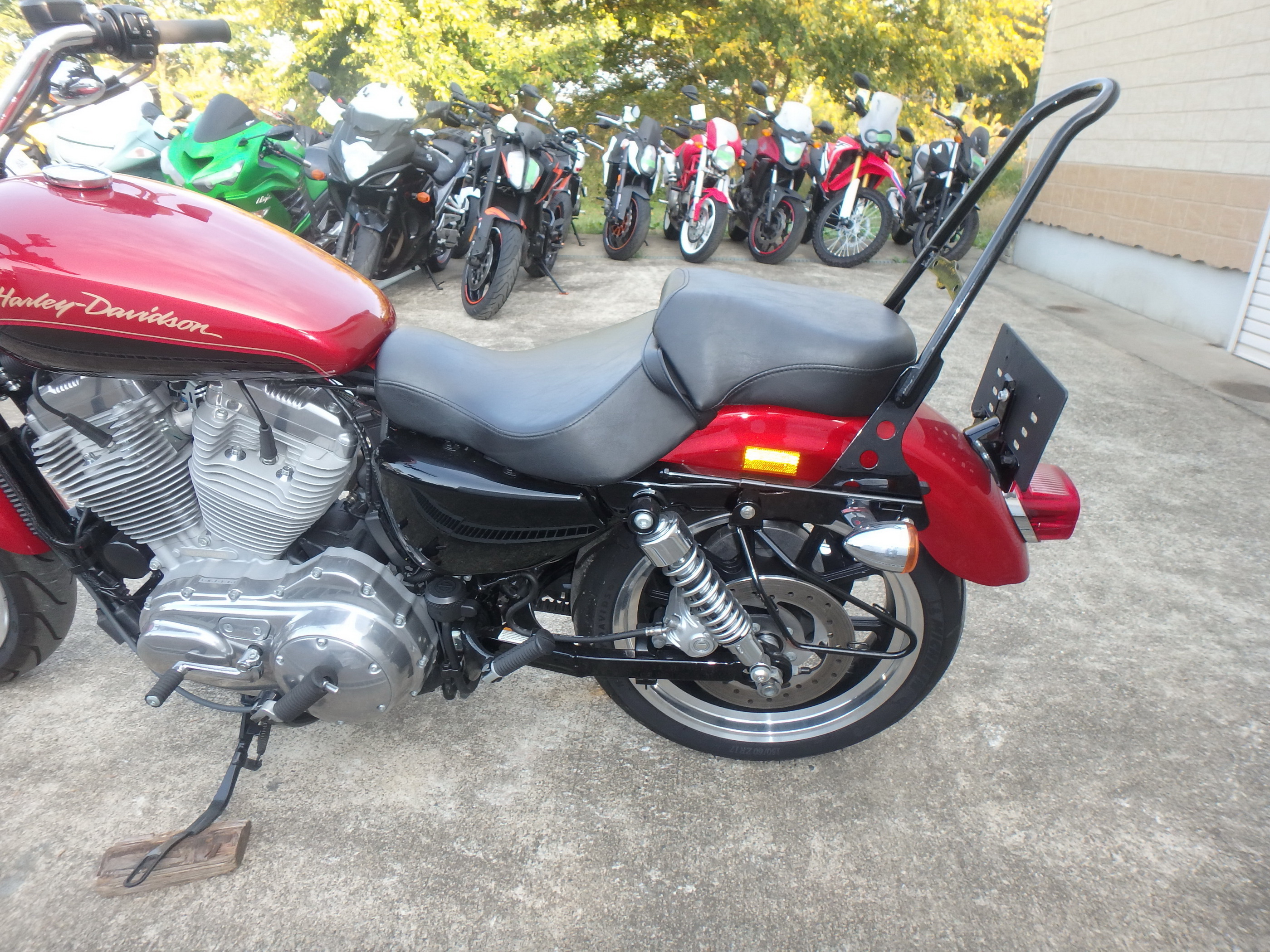 Купить мотоцикл Harley Davidson XL883L-I Sportster Super Low 2013 фото 16
