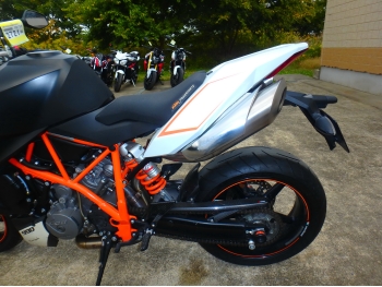 Заказать из Японии мотоцикл KTM 990 Super Duke R 2009 фото 16