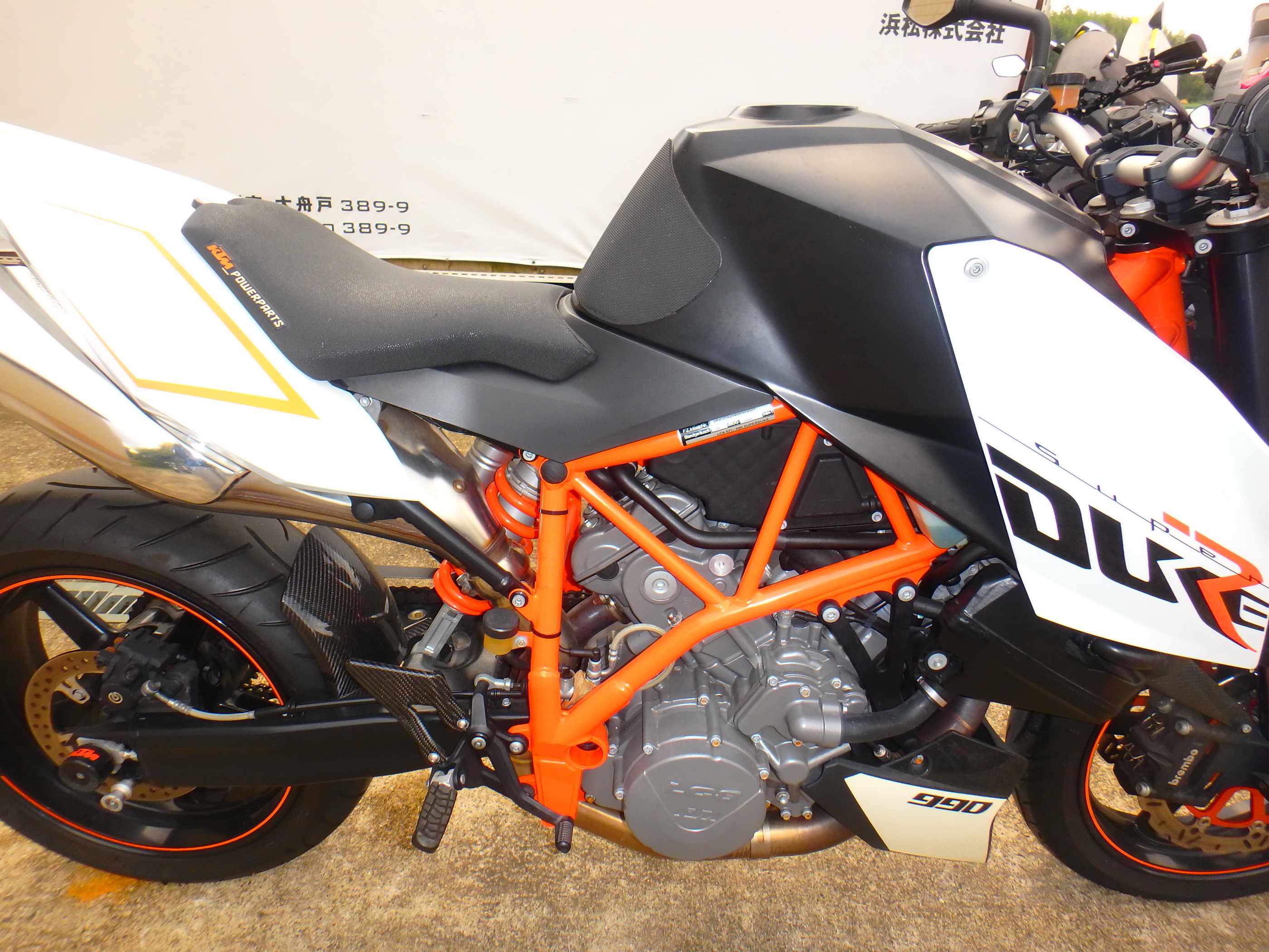 Купить мотоцикл KTM 990 Super Duke R 2009 фото 18