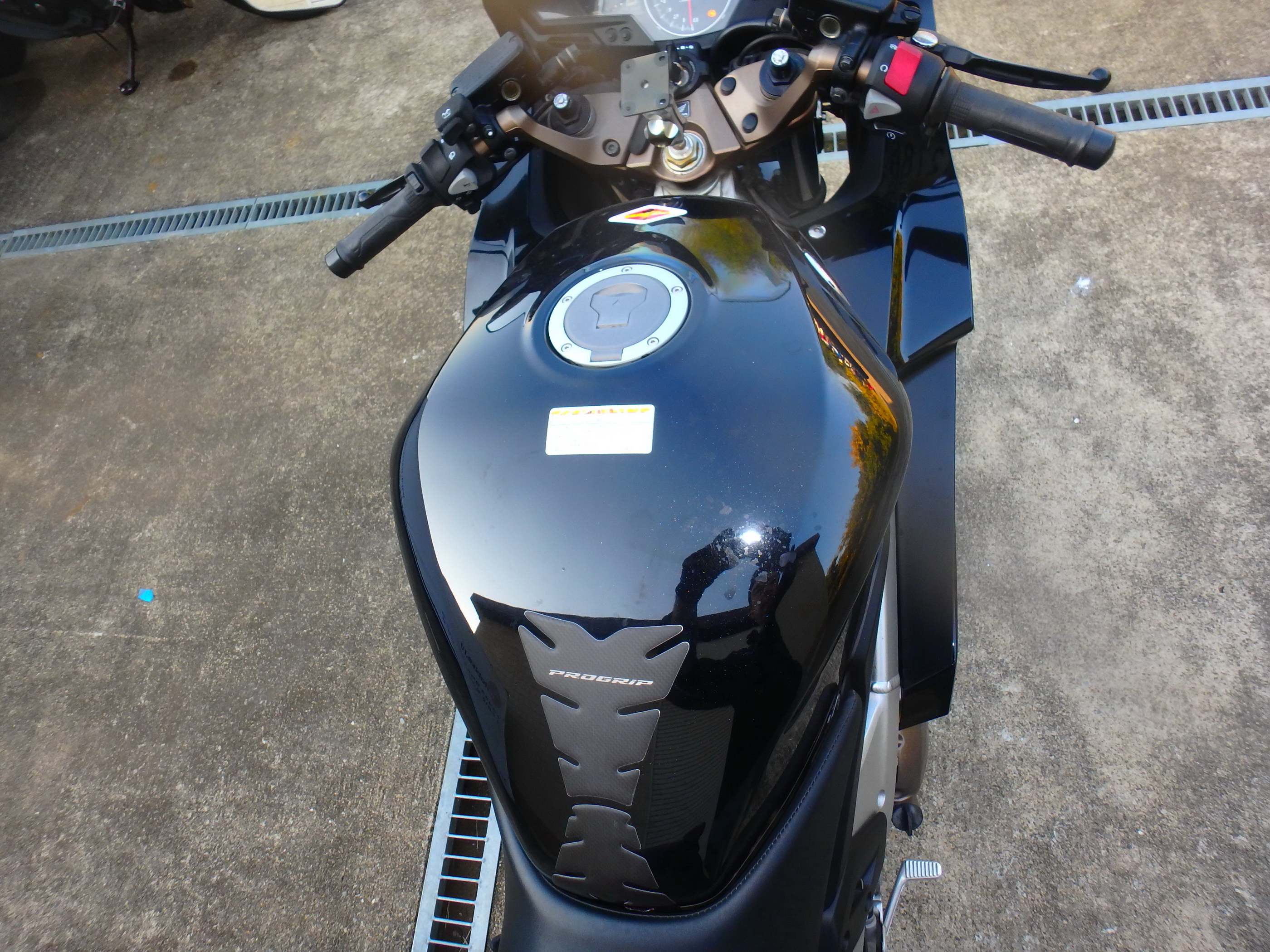 Купить мотоцикл Honda VFR800F Interceptor 2016 фото 22