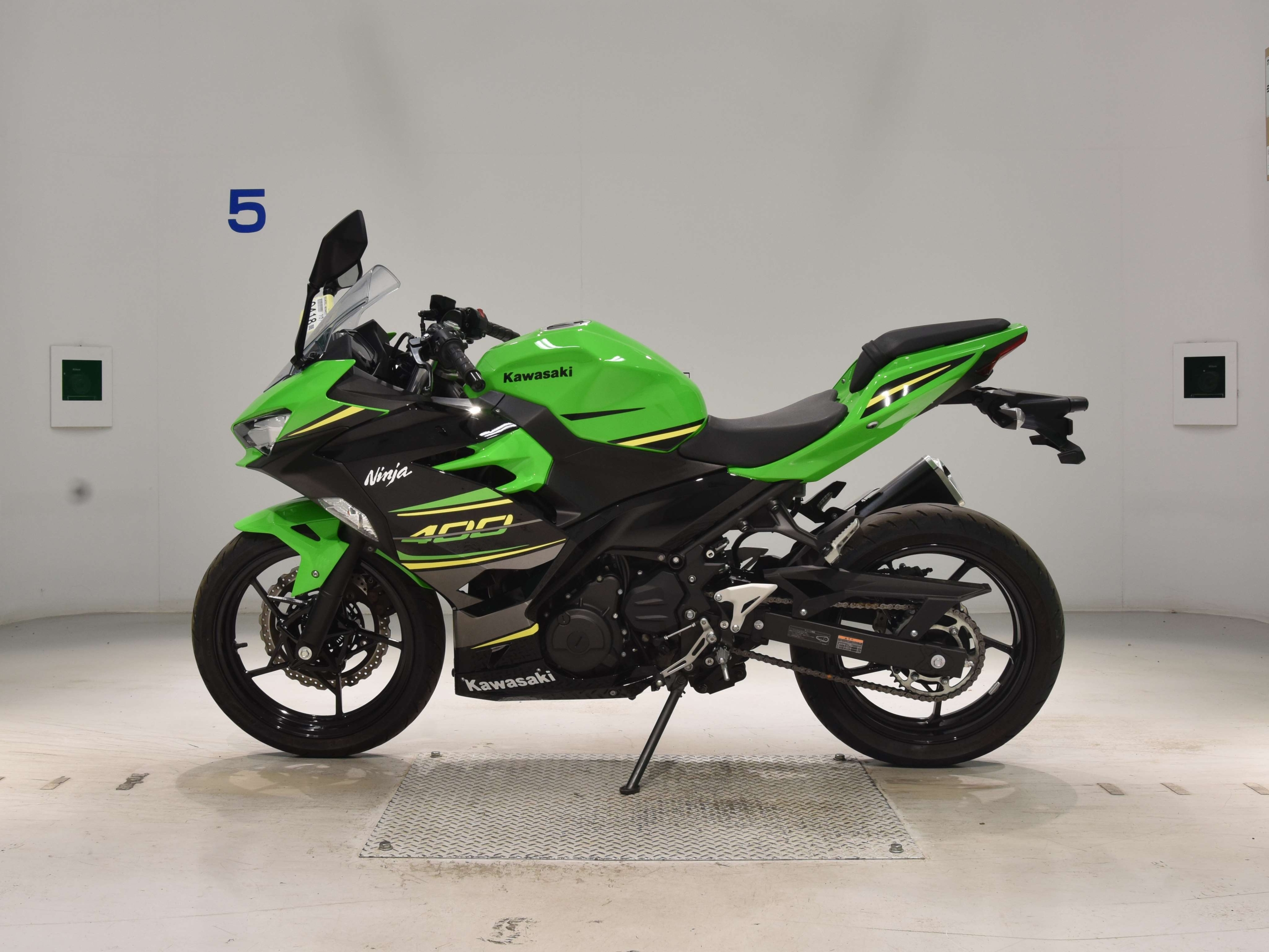 Купить мотоцикл Kawasaki NINJA400-2 NINJA400ABS 2023 фото 1