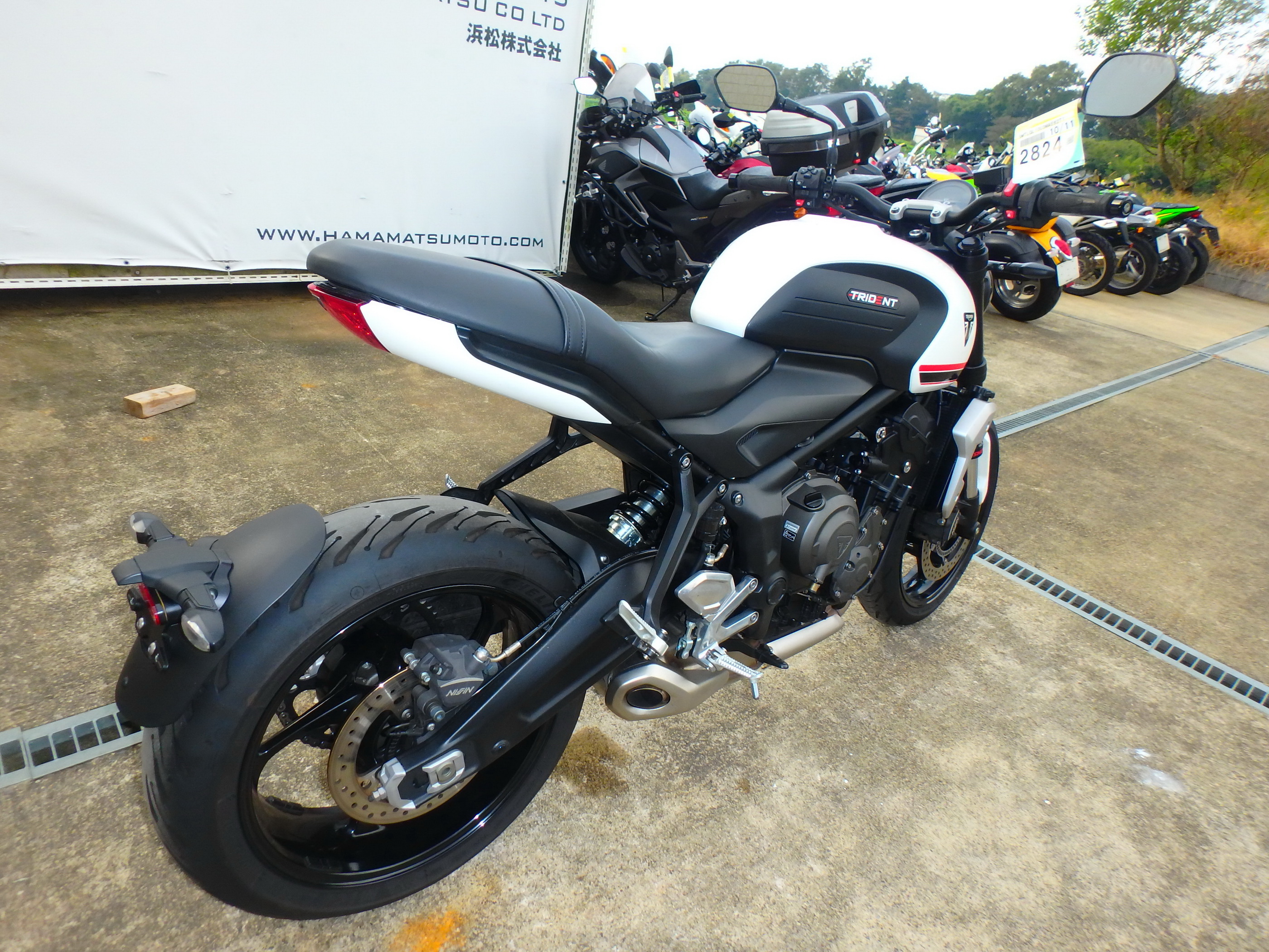 Купить мотоцикл Triumph Trident 660 2021 фото 9