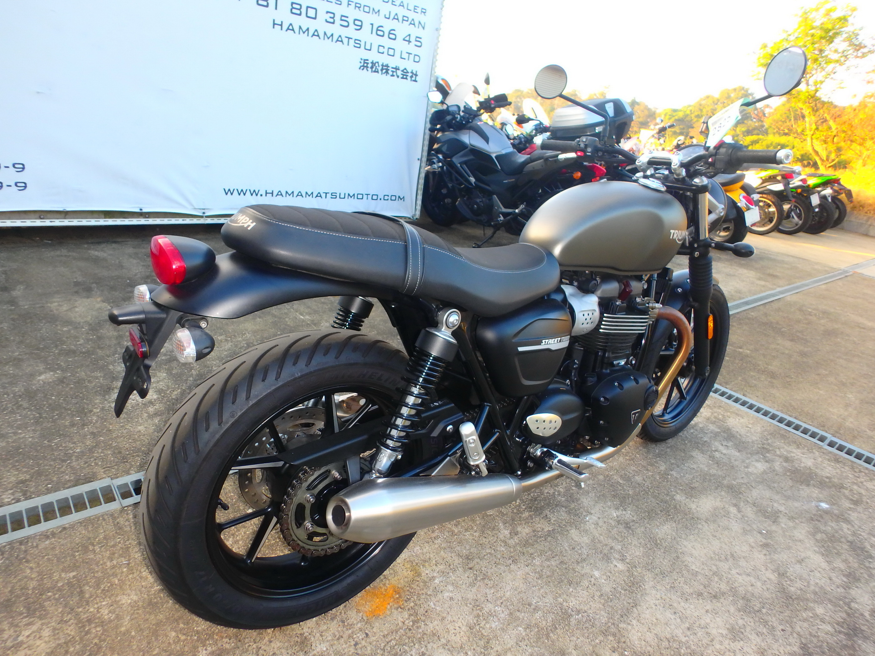 Купить мотоцикл Triumph Street Twin 2021 фото 9
