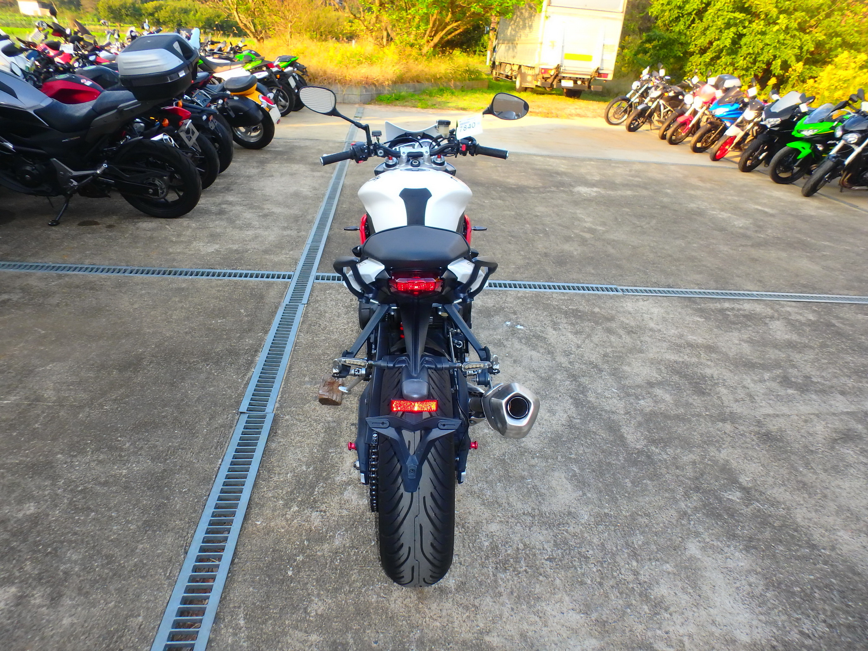 Купить мотоцикл Triumph Street Triple 675R 2015 фото 10