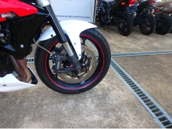 Заказать из Японии мотоцикл Triumph Street Triple 675R 2015 фото 19