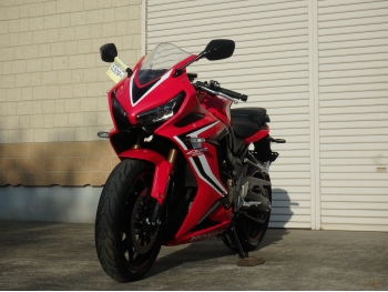     Honda CBR650R 2021  13