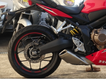     Honda CBR650R 2021  17