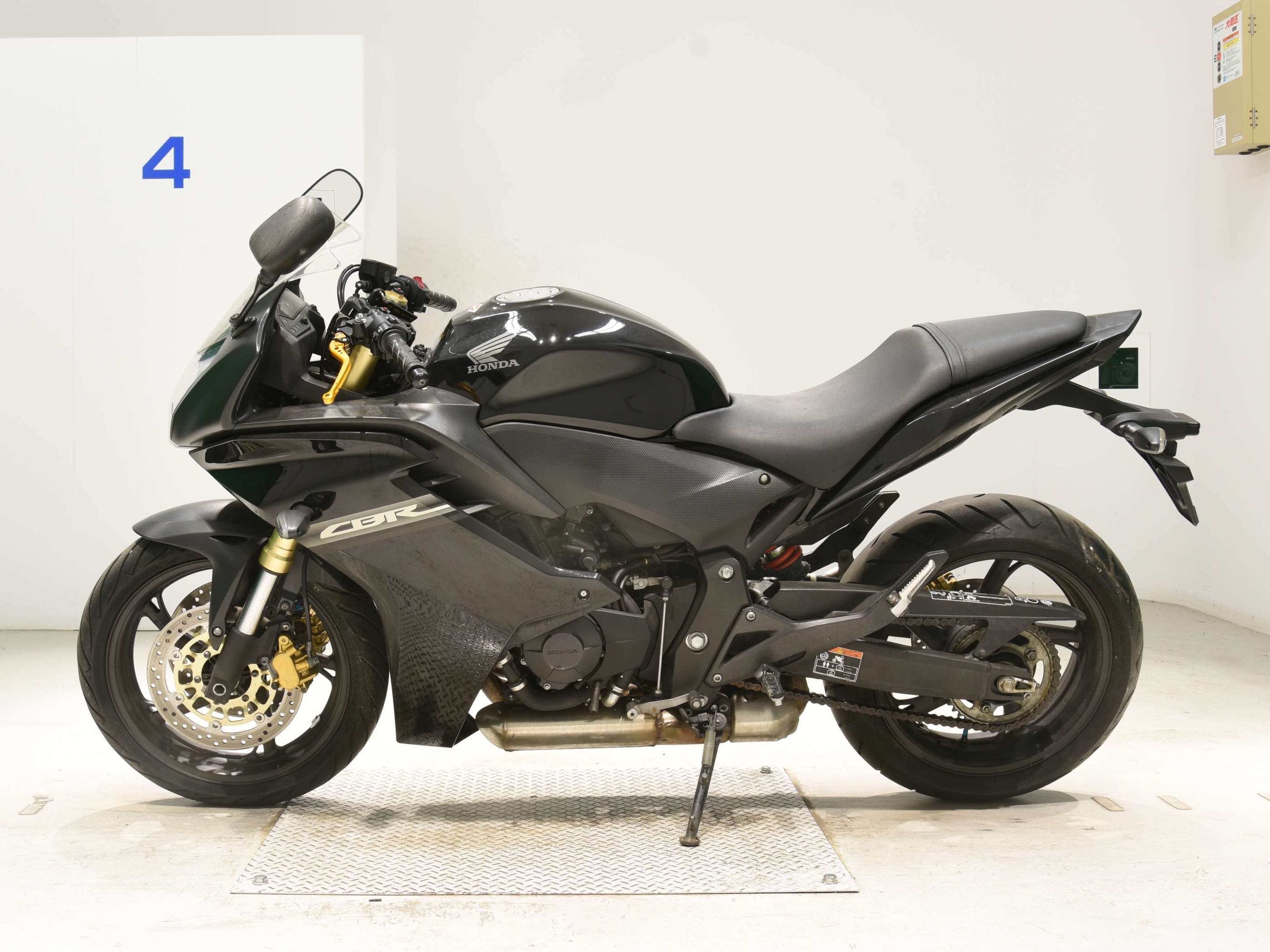 Купить мотоцикл Honda CBR600F 2011 фото 1