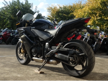     Honda CBR600F 2011  11