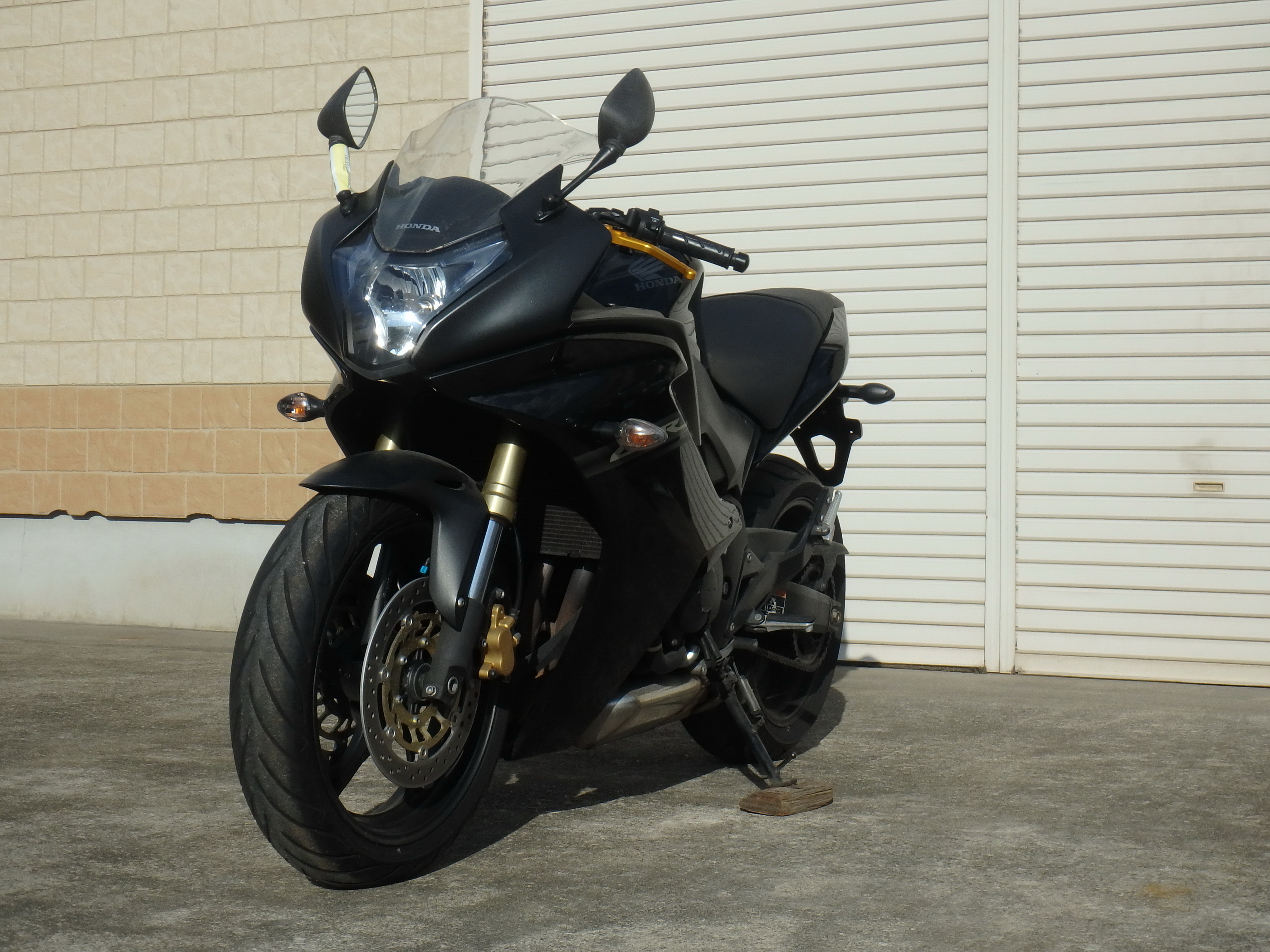 Купить мотоцикл Honda CBR600F 2011 фото 13