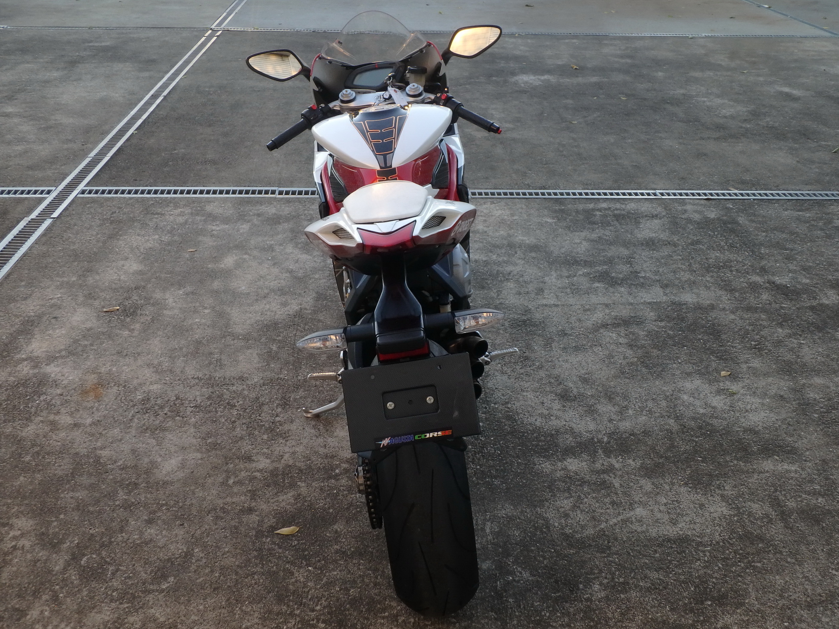 Купить мотоцикл MV Agusta F3 800 2016 фото 10