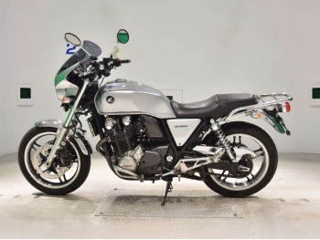     Honda CB1100A 2013  1