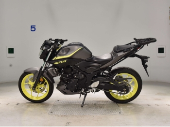     Yamaha MT-03 FZ-03 2018  1