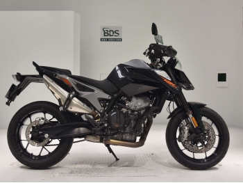     KTM 790 Duke 2018  2