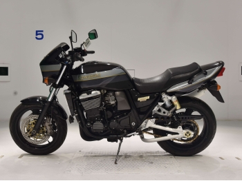     Kawasaki ZRX1100 1999  1