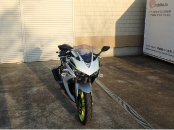     Yamaha YZF-R3 2018  6